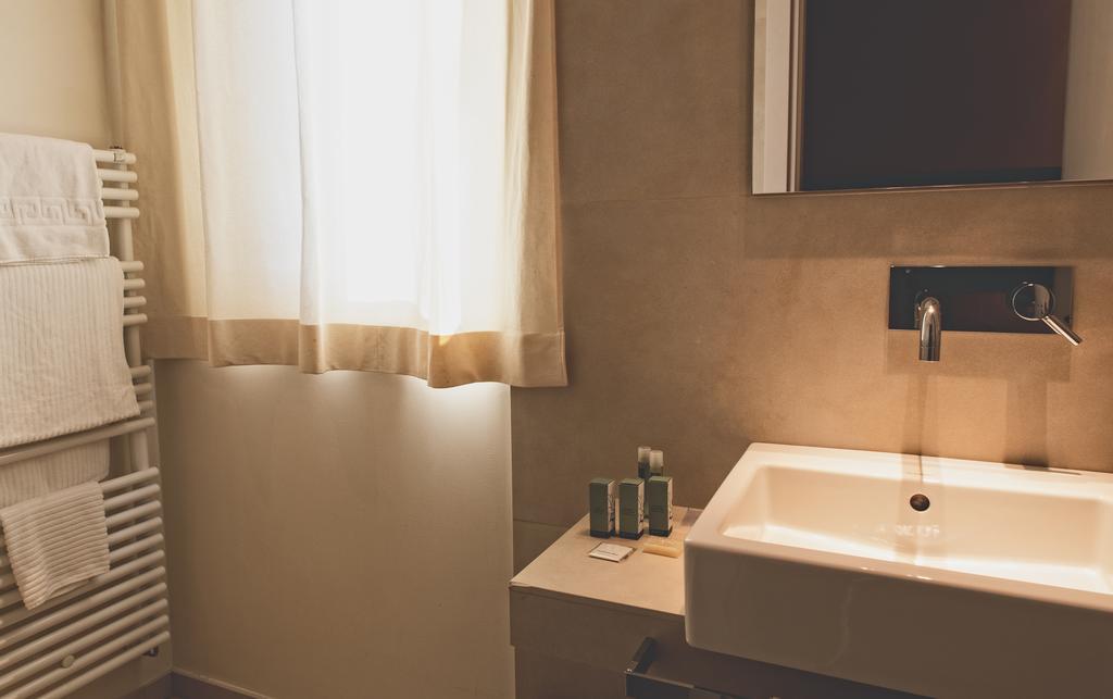 Hotel Country House La Radice Civitanova Marche Zimmer foto