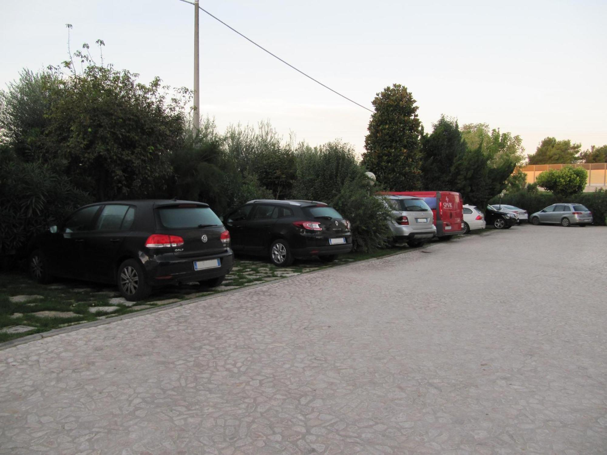 Hotel Country House La Radice Civitanova Marche Exterior foto